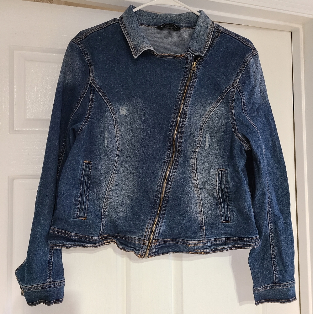 ❄B1G2❄ Milady's denim jacket